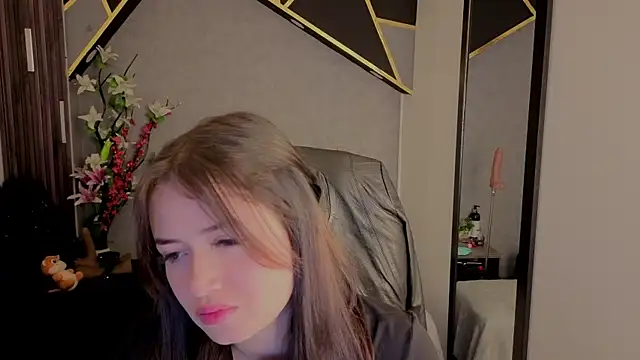almma shy online show from October 2025 01:22:02 PM
