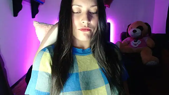 Allisonnlopez online show from September 2025 08:37:01 PM