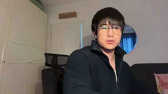 jungcock3210 online show from February 2026 02:48:01 PM