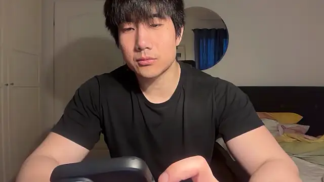 jungcock3210 online show from February 2026 04:08:01 PM