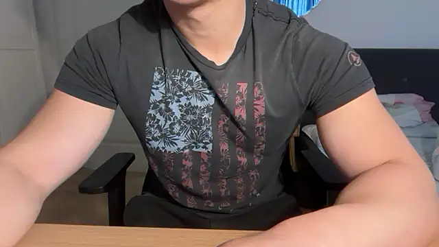 jungcock3210 online show from March 2026 05:39:02 AM