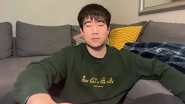 jungcock3210 online show from January 2026 03:16:01 PM