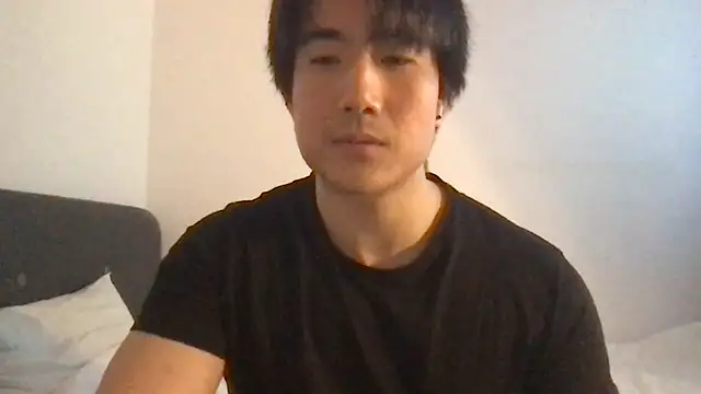 jungcock3210 online show from March 2025 01:27:02 PM