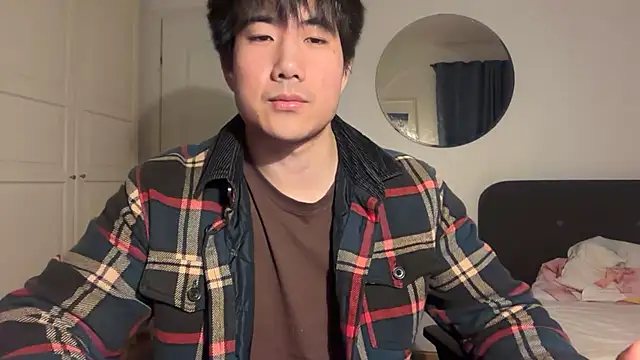 jungcock3210 online show from February 2026 04:39:01 PM