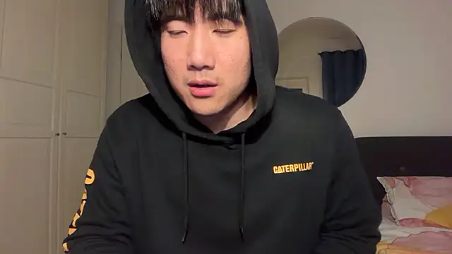 jungcock3210 online show from January 2026 07:12:01 PM