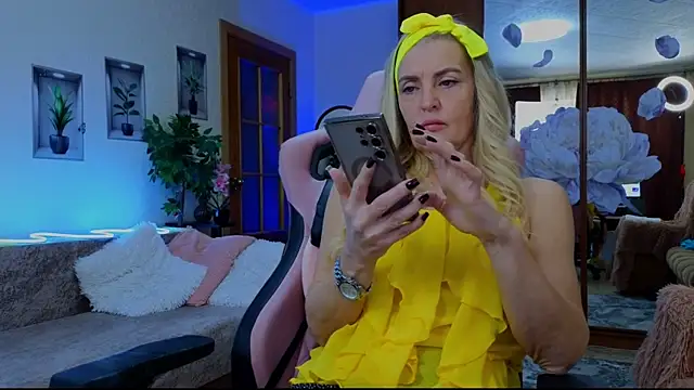 amelia blondy online show from February 2025 09:36:01 AM