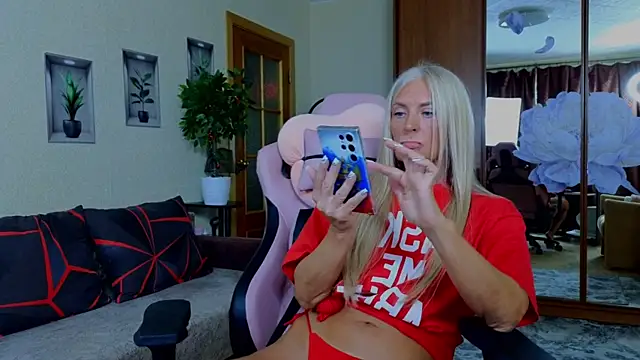 amelia blondy online show from September 2025 09:53:02 AM