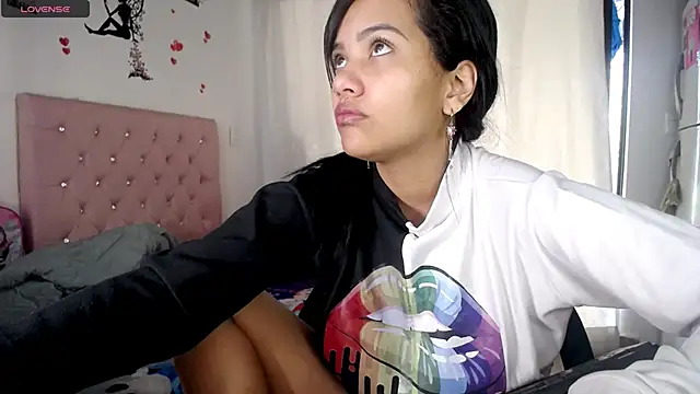 Kloy  sech- online show from February 2025 02:06:01 PM