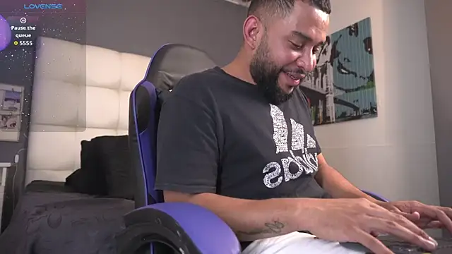 THIAGOXBIG online show from February 2026 09:23:02 PM