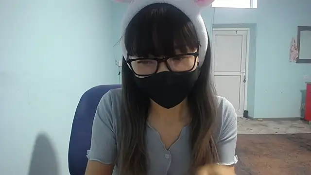 elllaaxx online show from October 2025 03:38:01 AM