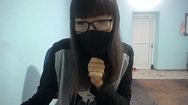 elllaaxx online show from September 2025 04:38:01 AM