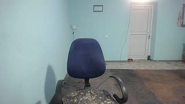 elllaaxx online show from November 2025 04:22:01 AM