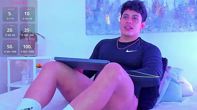 Snapshot of arminjones1 chatting on November 2025 02:44:02 AM arminjones1 online show from November 2025 02:44:02 AM