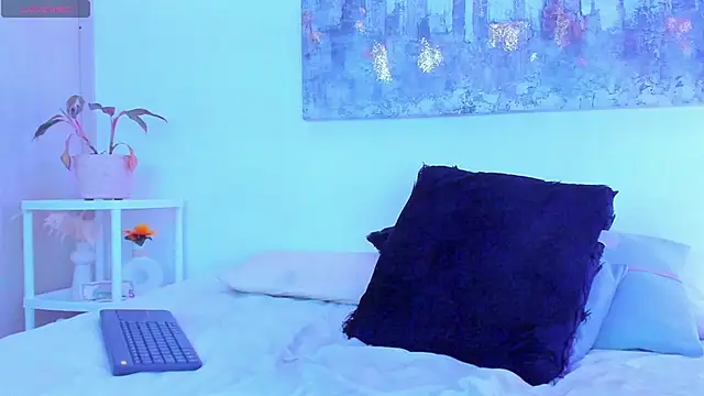 Snapshot of arminjones1 chatting on October 2025 05:28:01 AM arminjones1 online show from October 2025 05:28:01 AM