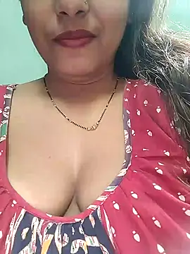 Snapshot of sexyindi_couple chatting on January 2025 07:38:02 AM sexyindi couple online show from January 2025 07:38:02 AM