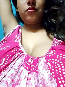 Snapshot of sexyindi_couple chatting on November 2025 12:32:01 PM sexyindi couple online show from November 2025 12:32:01 PM