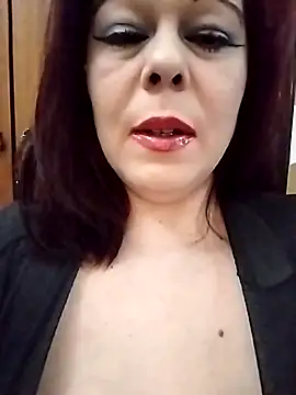 Lucia8600 online show from December 2025 09:04:02 PM