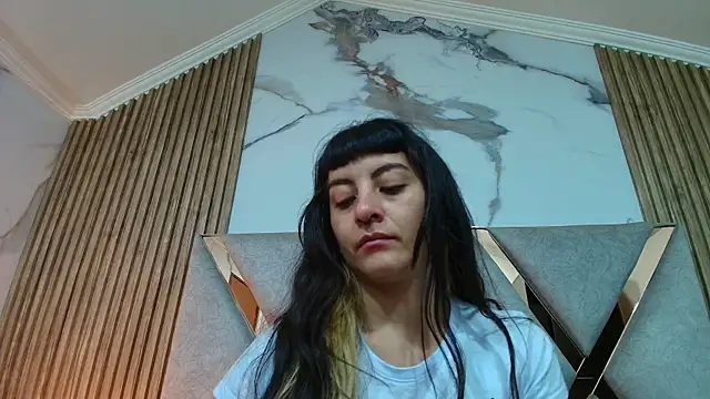 Naughty Kittenm online show from May 2026 10:37:02 AM