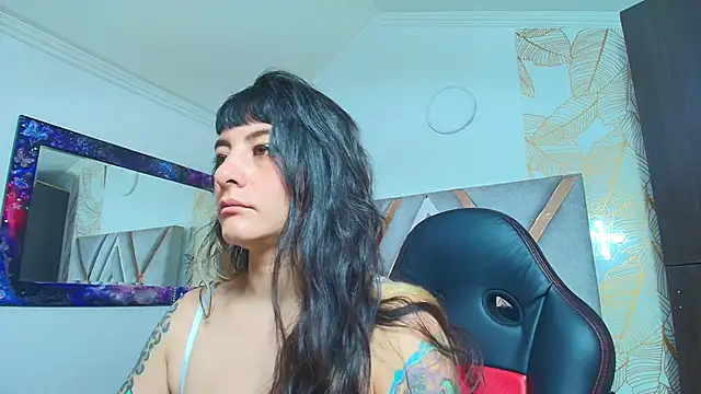 Naughty Kittenm online show from February 2026 11:32:02 AM