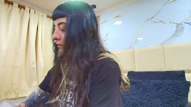 Naughty Kittenm online show from July 2026 11:31:01 AM