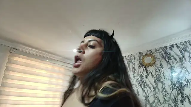 Naughty Kittenm online show from November 2025 11:36:02 AM