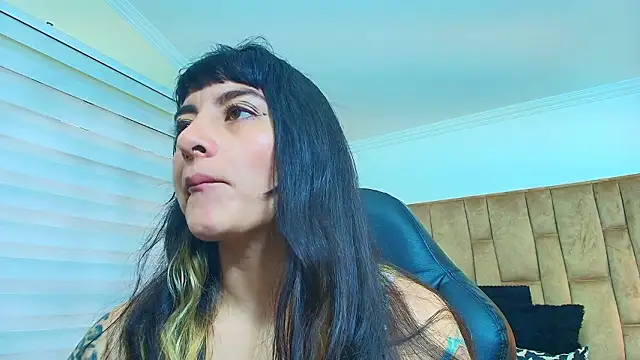 Naughty Kittenm online show from March 2026 11:28:02 AM