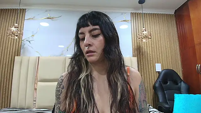 Naughty Kittenm online show from July 2026 11:32:01 AM