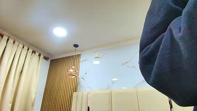 Naughty Kittenm online show from July 2026 11:33:01 AM