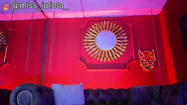 Snapshot of Julieta_Russell chatting on July 2026 01:06:02 PM Julieta Russell online show from July 2026 01:06:02 PM