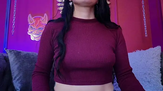 Julieta Russell online show from March 2026 11:59:02 AM