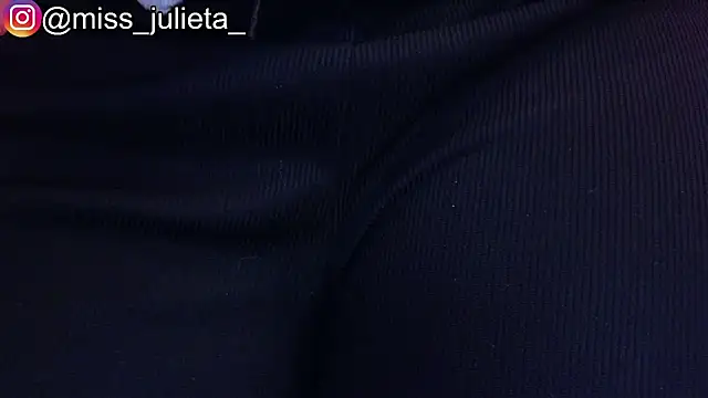 Julieta Russell online show from May 2026 11:38:01 AM