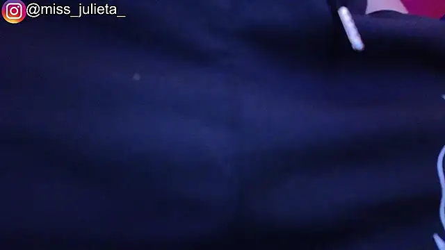 Snapshot of Julieta_Russell chatting on June 2026 11:33:02 AM Julieta Russell online show from June 2026 11:33:02 AM