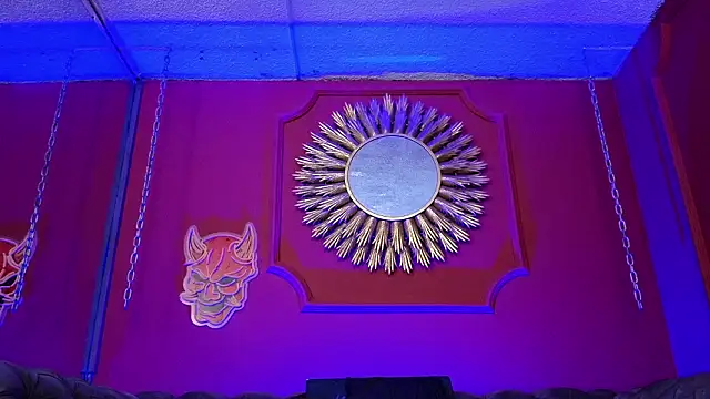 Julieta Russell online show from March 2026 11:47:01 AM