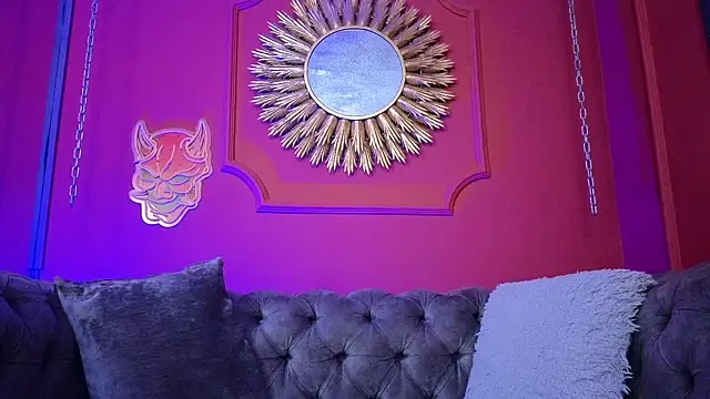 Julieta Russell online show from February 2026 11:54:01 AM