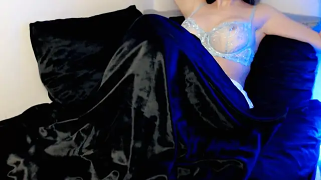 hotmask online show from March 2026 07:15:01 PM