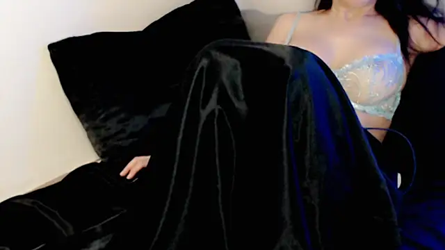 hotmask online show from April 2026 09:51:02 PM