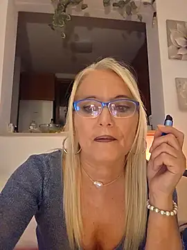 Snapshot of kikkastar chatting on October 2025 07:36:01 PM kikkastar online show from October 2025 07:36:01 PM