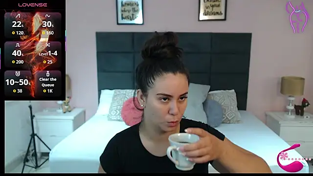 Snapshot of MadisonJenner chatting on September 2025 09:42:02 AM MadisonJenner online show from September 2025 09:42:02 AM