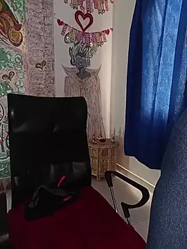 freyadevil333 online show from February 2026 09:26:01 PM