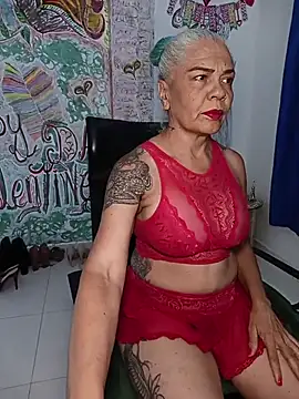 freyadevil333 online show from February 2026 06:43:01 AM