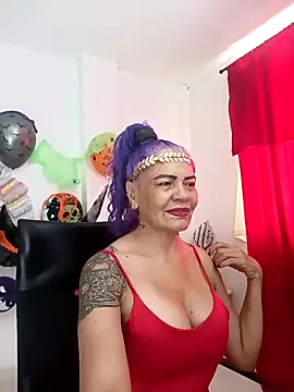 freyadevil333 online show from October 2025 02:40:02 PM
