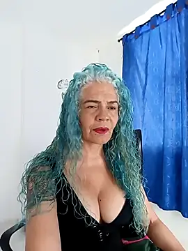 freyadevil333 online show from November 2025 01:22:01 PM