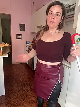 Sunbelxx online show from April 2026 08:16:01 AM