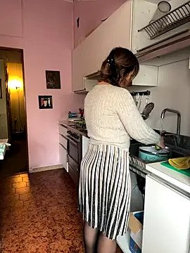 Sunbelxx online show from November 2025 09:46:02 AM