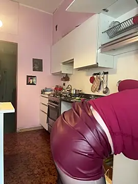 Sunbelxx online show from May 2026 07:56:01 AM