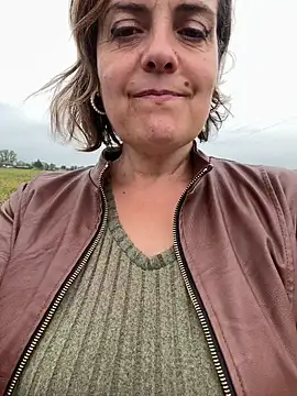 Sunbelxx online show from October 2025 11:56:01 AM