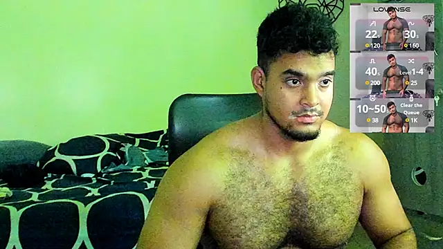 Big furry bear13 online show from March 2025 05:20:01 PM