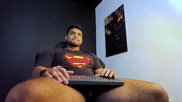 Big furry bear13 online show from April 2026 02:55:01 PM