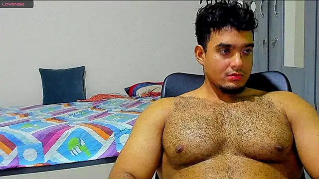 Big furry bear13 online show from January 2025 05:22:01 AM