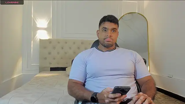 Big furry bear13 online show from March 2026 12:42:02 PM